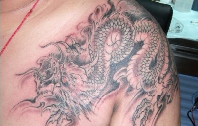 立体披肩龙纹身内容图片分享